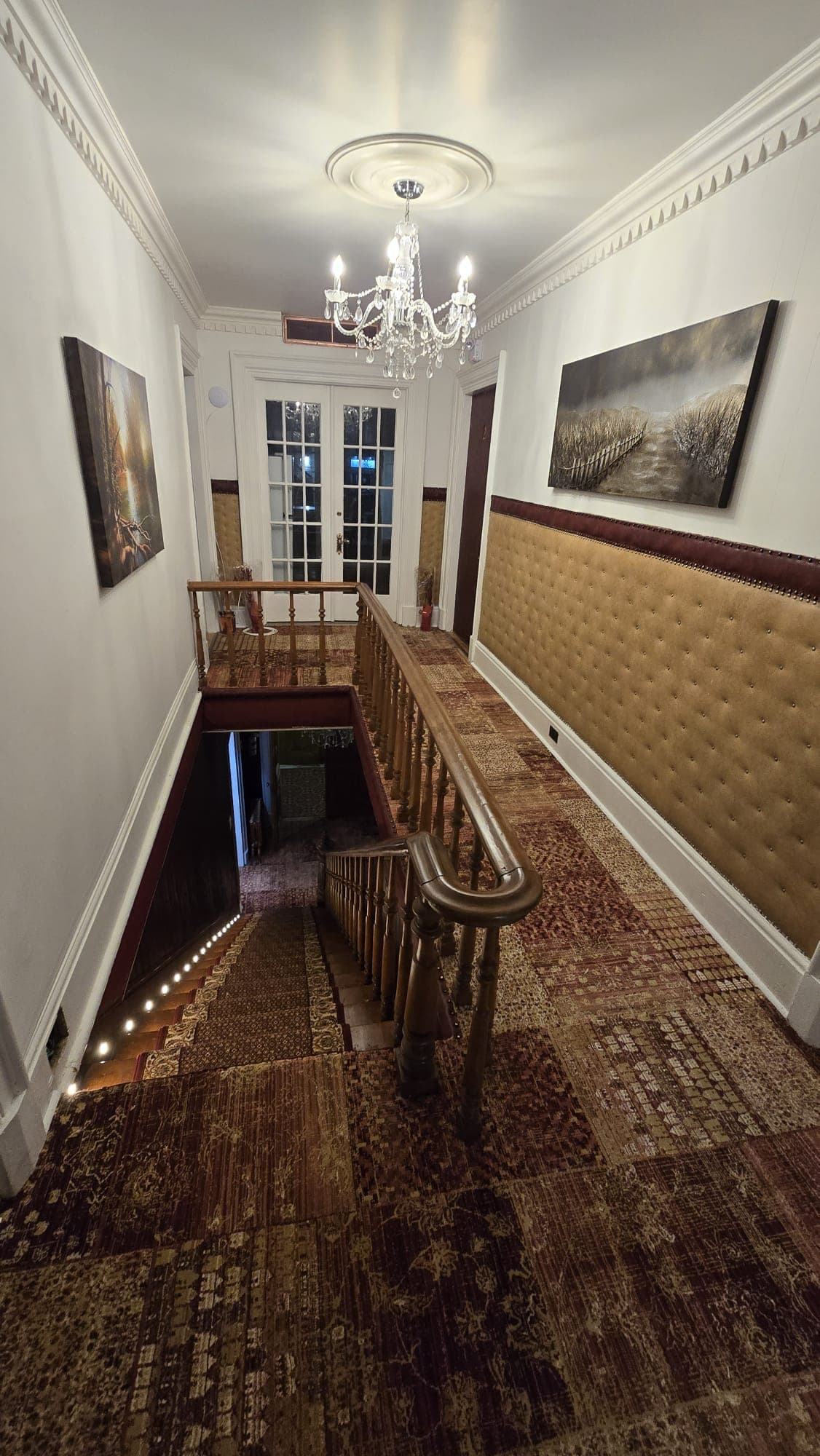 Hall vue sur le fleuve