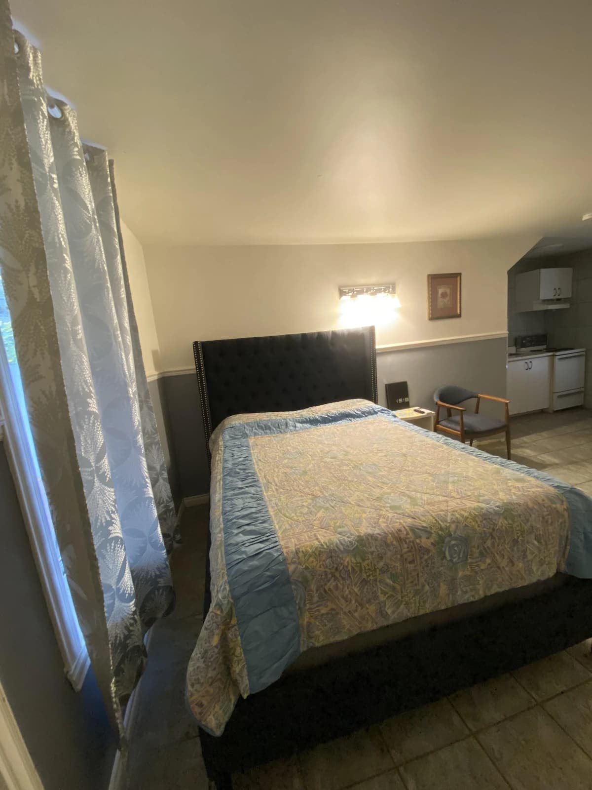 Room Main
