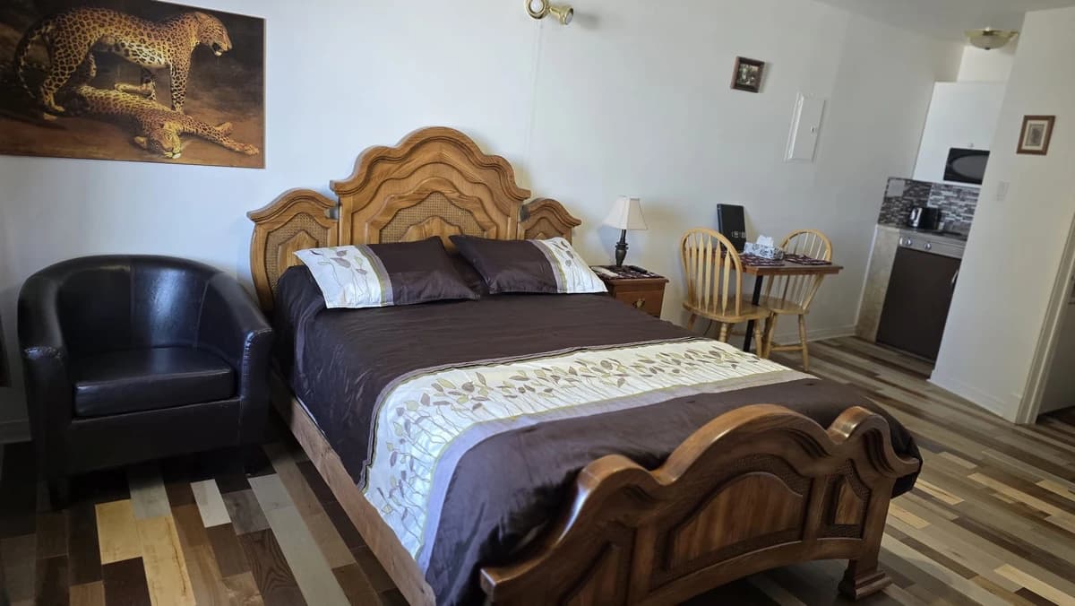 Room Main