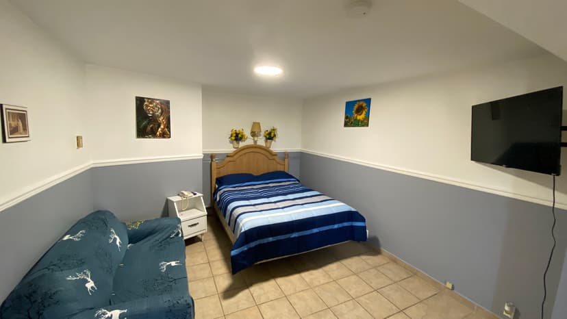 Room Motel 10