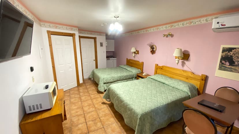 Room Motel 23